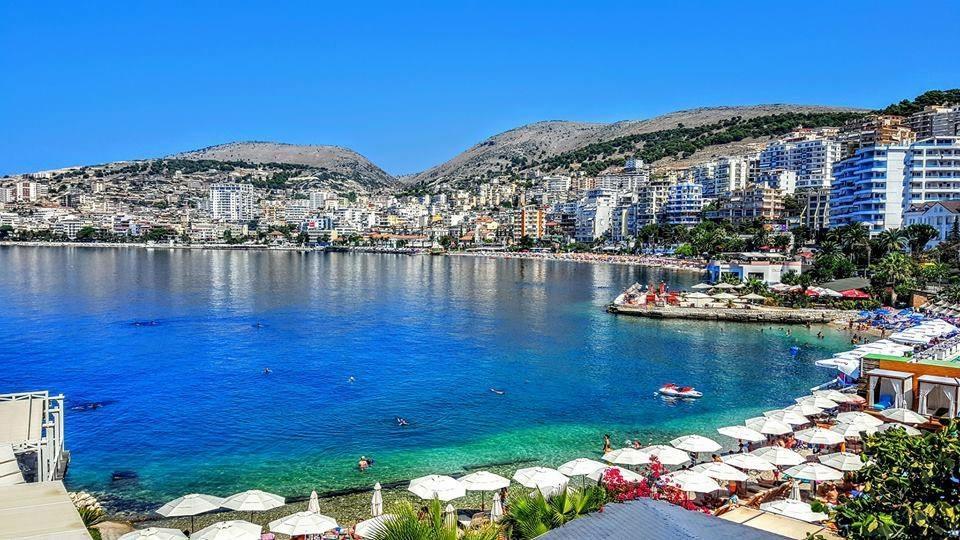 Jon'S Penthouse Apartment Sarande Exterior photo